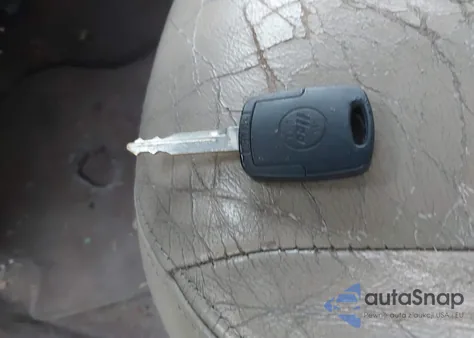 2003 Mercury Sable Ls Premium z USA, uszkodzony, nr VIN 1MEHM55S13G610336